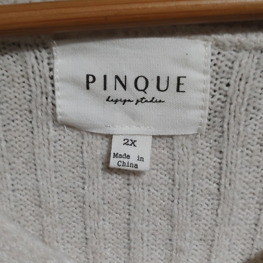 Pinque Women's V-Neck Sweater in Cream - Picture 2 of 3
